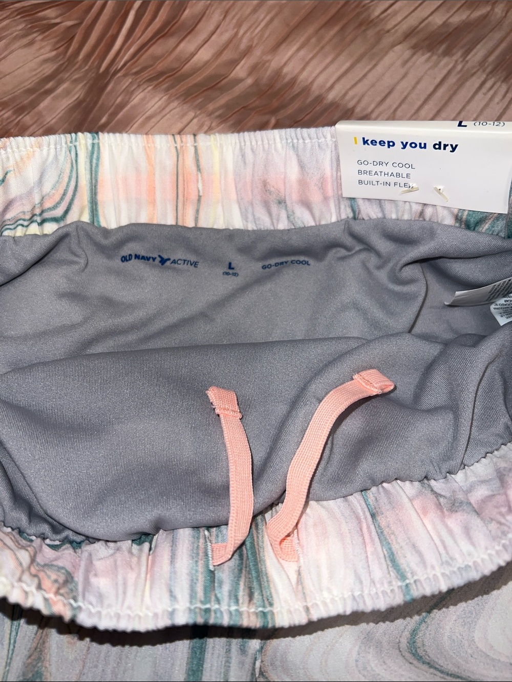 Marble-Print Satin Sleep Shorts in Pastel Green & Peach - Picture 2 of 4